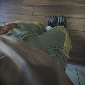 Meet your Posher, Amauly